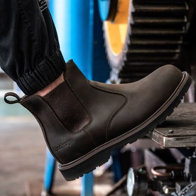 Calzado de trabajo de moda